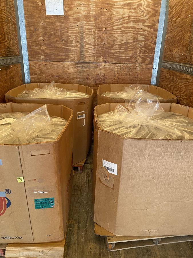Lote de material plastico recuperado 11